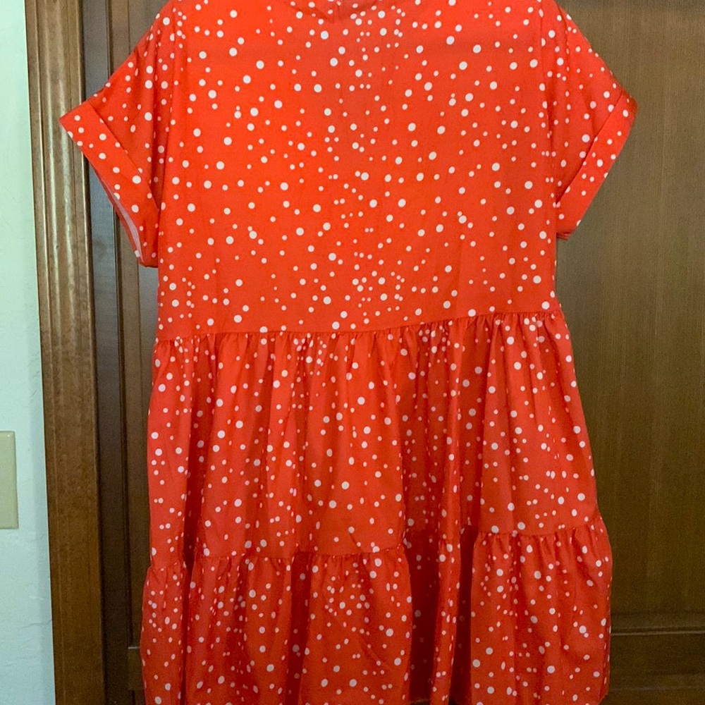 Cute Ruffled Dress New - Picture 3 of 3